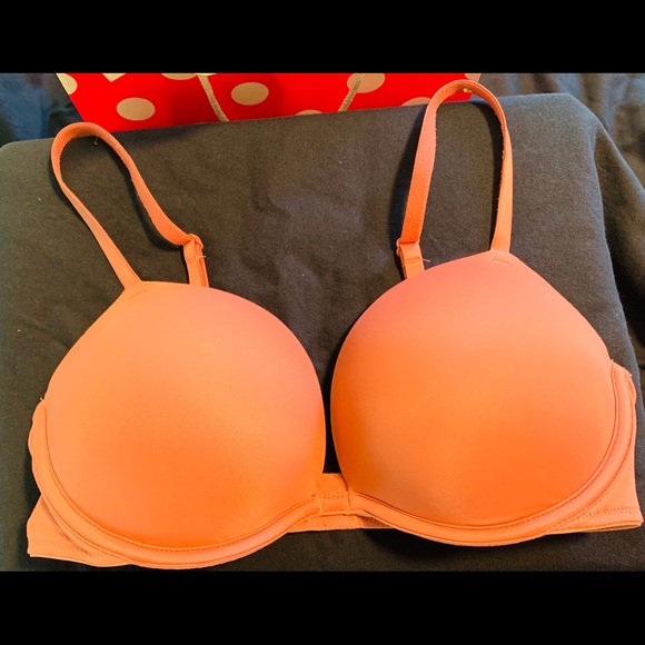 Victoriassecret Wear everywhere super push up bra - Picture 4 of 4